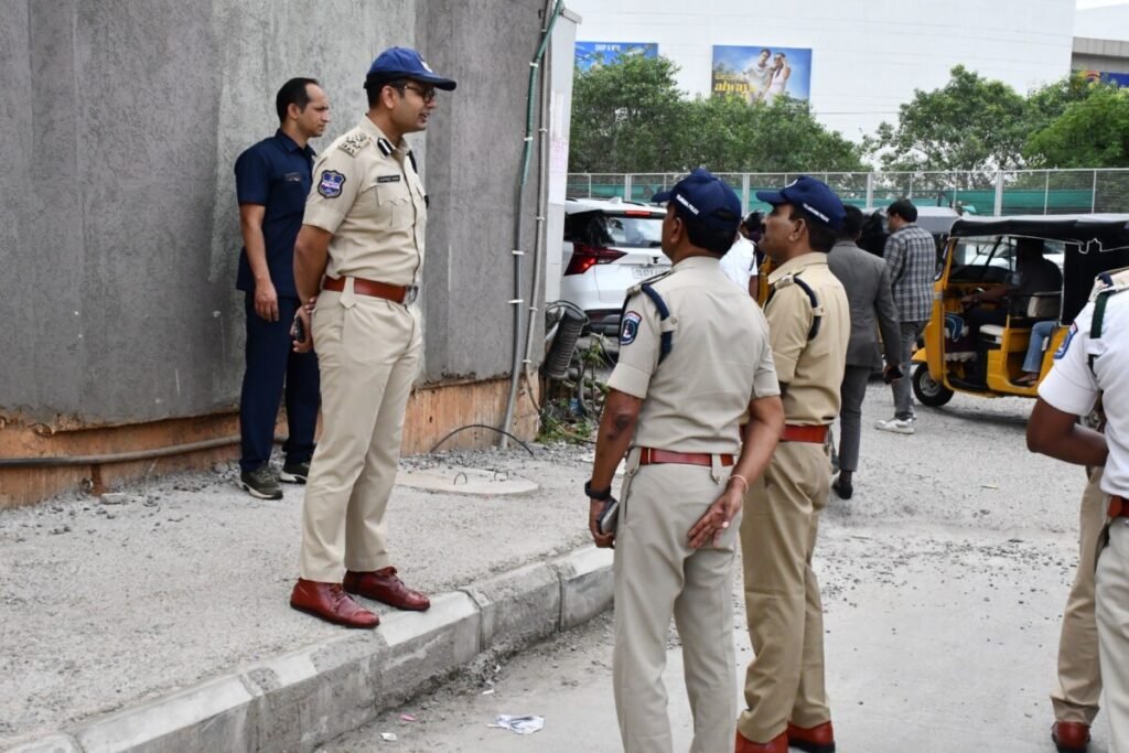ఐకియా జంక్షన్‌లో ట్రాఫిక్‌పై నజర్‌