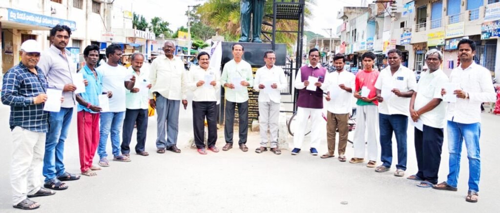 సామాజిక చరిత్ర నిర్మాతలు మనుషులే: భాస్కర్‌
