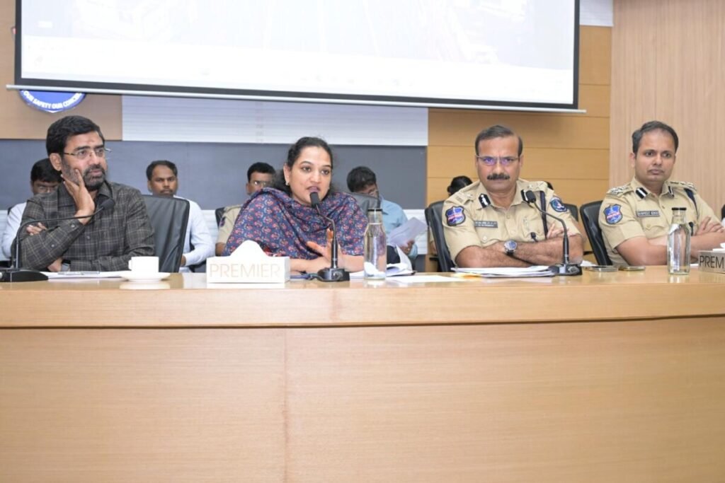 ట్రాఫిక్‌ చిక్కులకు పరిష్కారమే లక్ష్యం